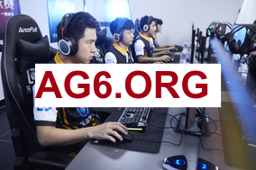 乌兹傻眼：咋认出我的，再看我直播？水友：你的声音耳熟能详了！